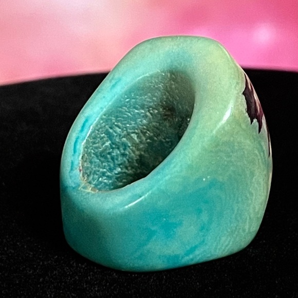 Hand carved Tagua seed statement ring​​ - Picture 7 of 8